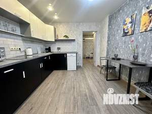 1-к квартира, посуточно, 40м2, 11/16 этаж