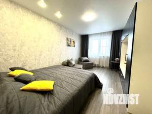 1-к квартира, посуточно, 40м2, 11/16 этаж